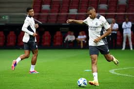 从而保持球 从而保持球